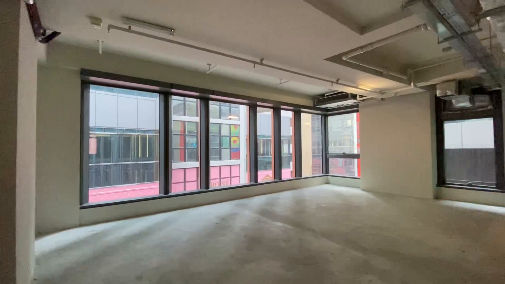 unit video materials about 10 wellington street | retail listing | centaline commercial