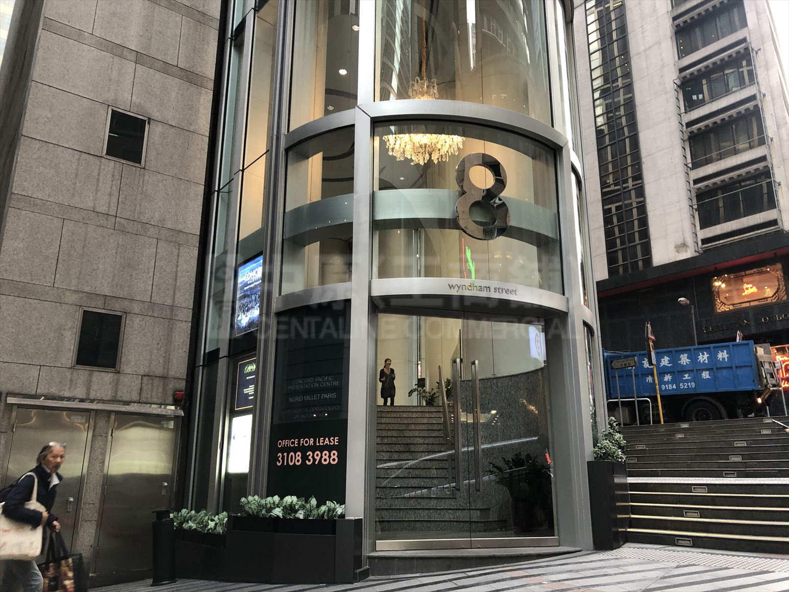 photo materials about 8 wyndham street | office property | centaline commercial