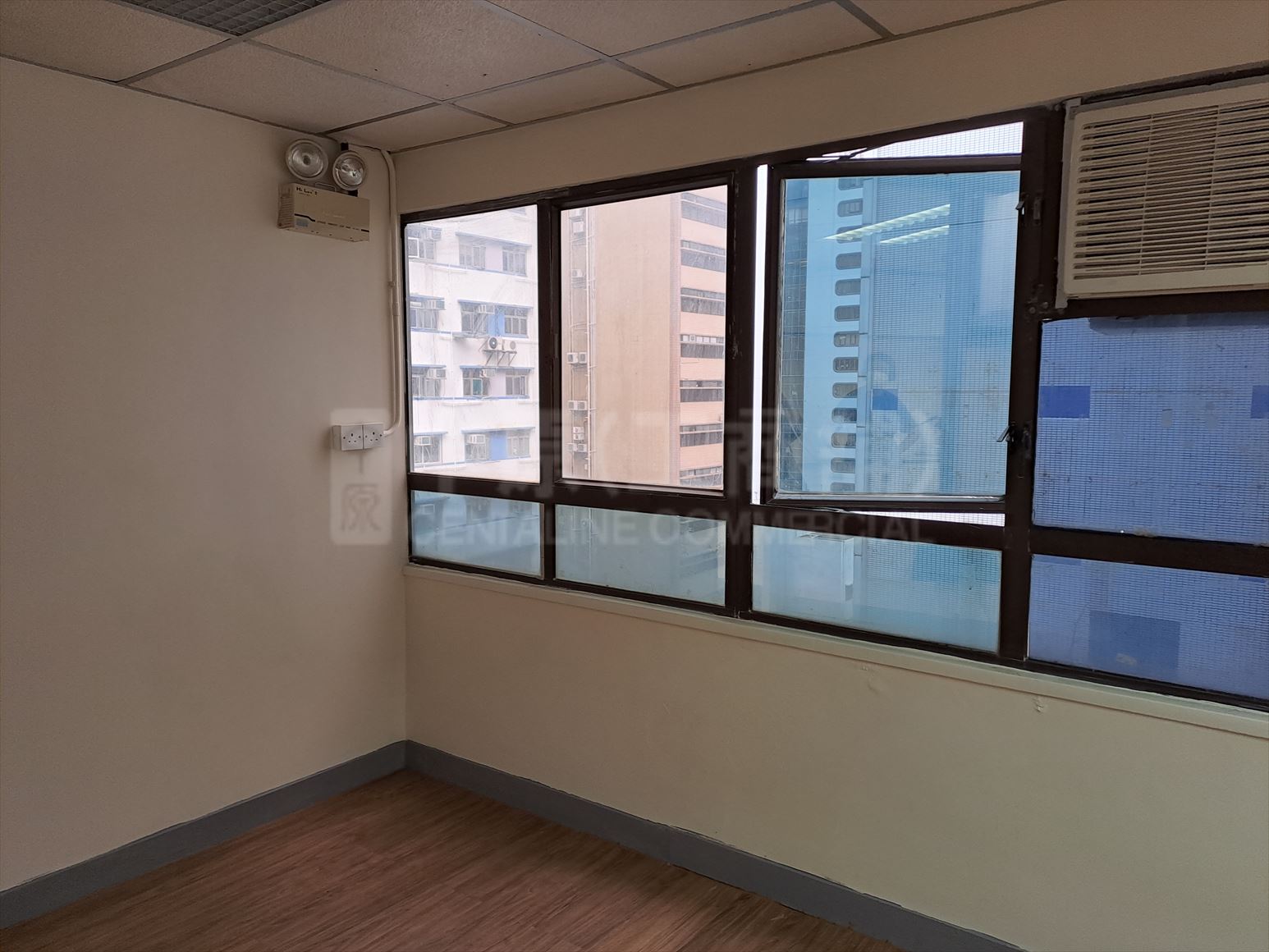 photo materials about pakpolee commercial centre | office listing | centaline commercial