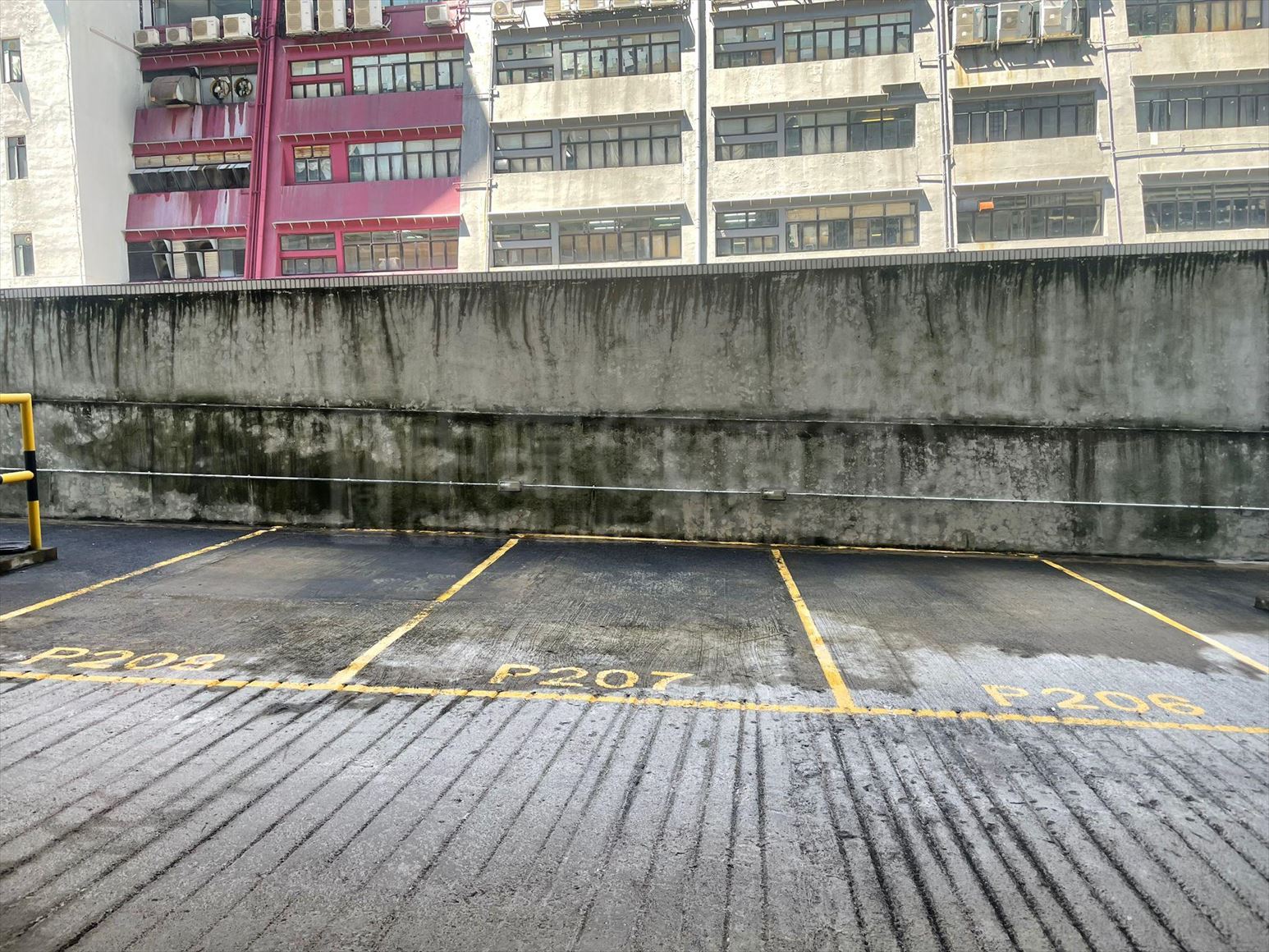 photo materials about a basket of properties of wong chuk hang | industrial listing | centaline commercial